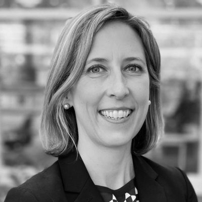 Katherine-Hutton_400x400px