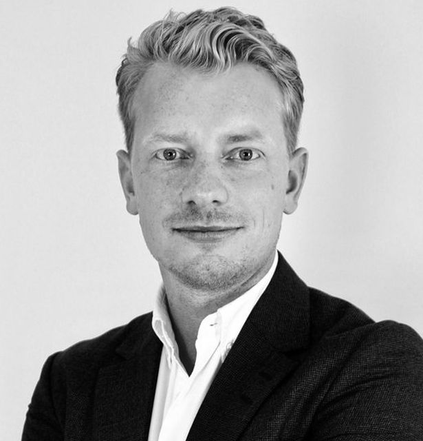 Michael Gadgaard taler på konferencen Contract Management